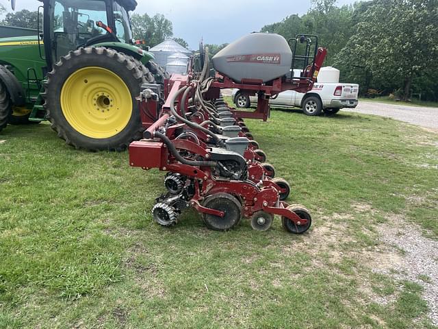 Image of Case IH 2130 equipment image 2