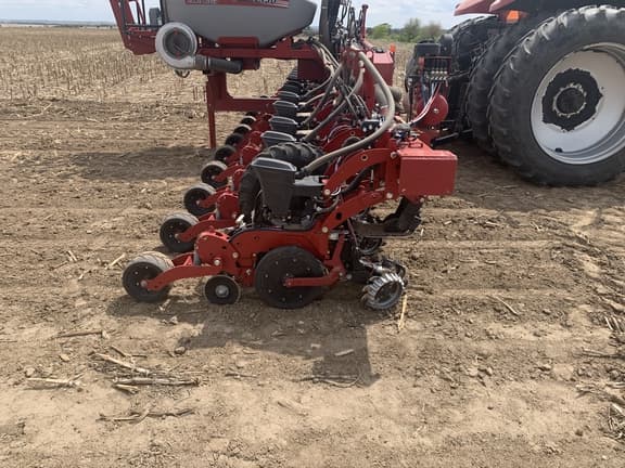 Image of Case IH 2130 equipment image 4