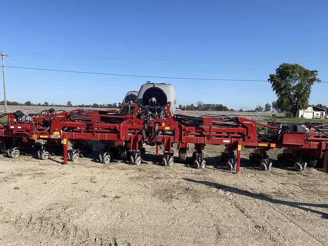 Image of Case IH 2130 equipment image 3