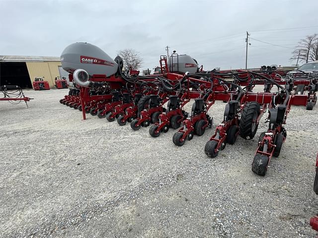 Image of Case IH 2130 equipment image 3