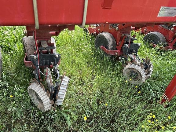 Image of Case IH 2130 equipment image 2