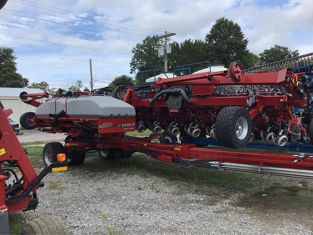 Image of Case IH 2140 equipment image 1