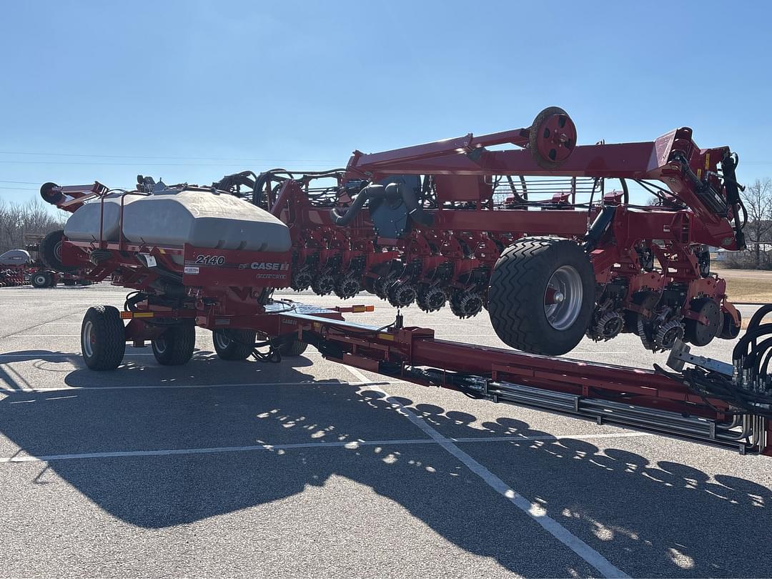 Image of Case IH 2140 Primary image