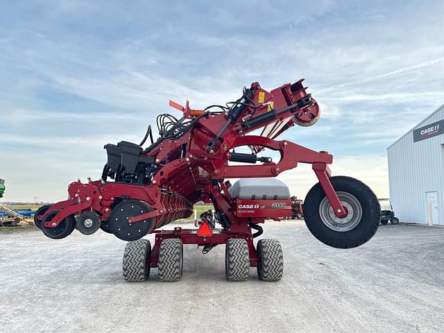 Image of Case IH 2140 equipment image 3