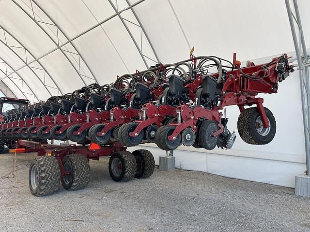 Image of Case IH 2140 equipment image 4