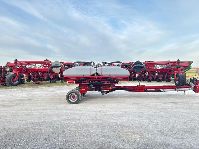 Image of Case IH 2140 equipment image 1