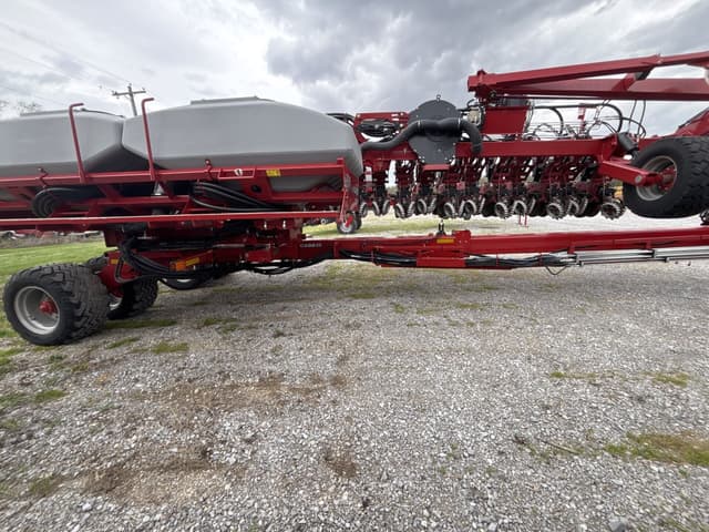 Image of Case IH 2140 equipment image 1