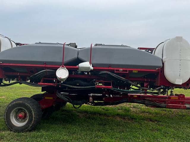 Image of Case IH 2140 equipment image 4