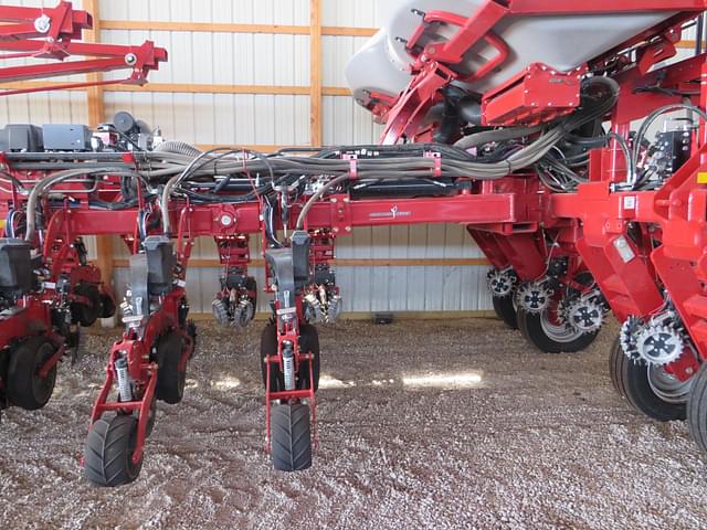 Image of Case IH 2150 equipment image 3