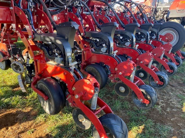 Image of Case IH 2150 equipment image 4
