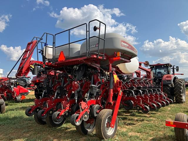 Image of Case IH 2150 equipment image 2