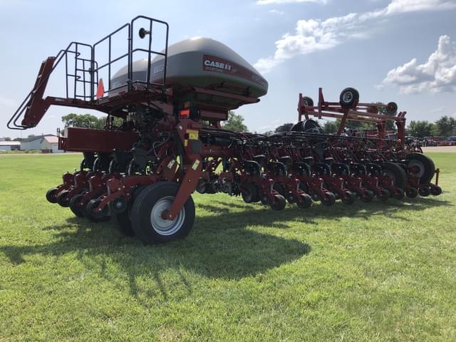 Image of Case IH 2150 equipment image 4