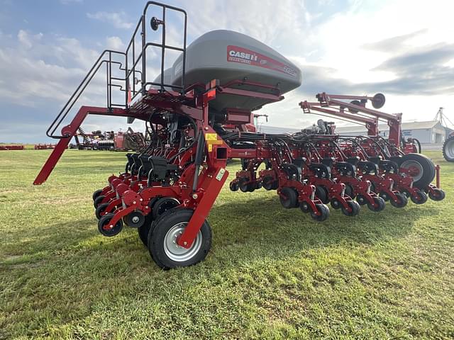 Image of Case IH 2150 equipment image 2