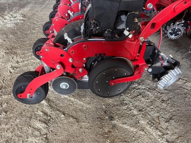 Image of Case IH 2150 equipment image 2