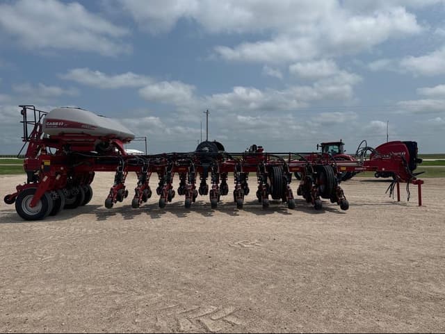 Image of Case IH 2150 equipment image 3