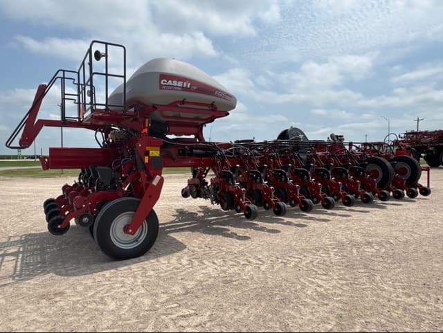 Image of Case IH 2150 equipment image 4