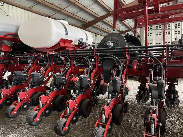 Image of Case IH 2150 equipment image 1