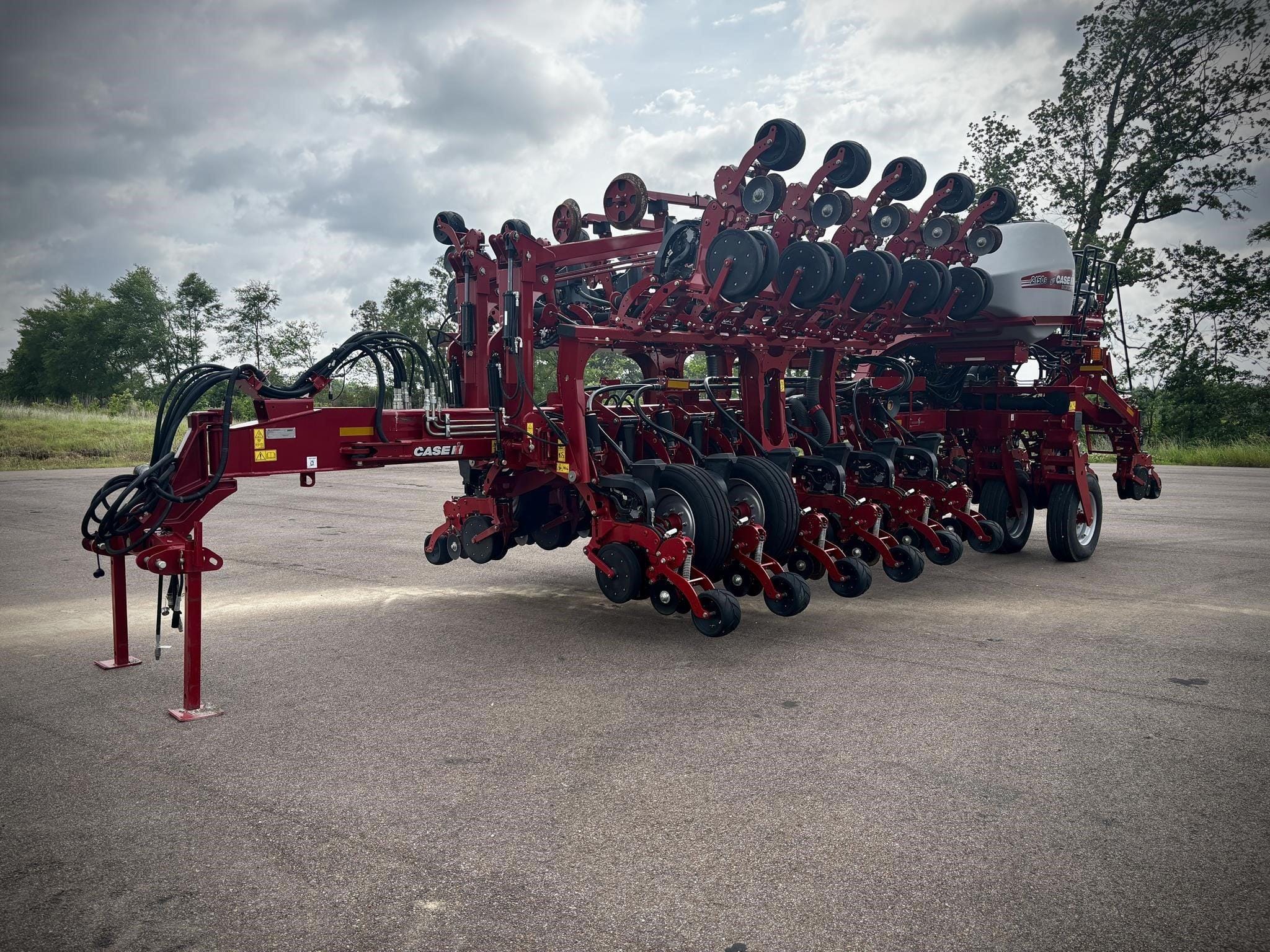 2023 Case IH 2150S Equipment Image0