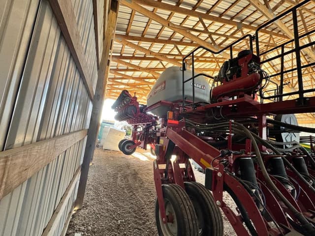 Image of Case IH 2150S equipment image 3
