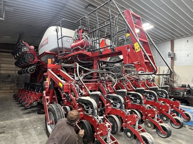 Image of Case IH 2150S equipment image 4