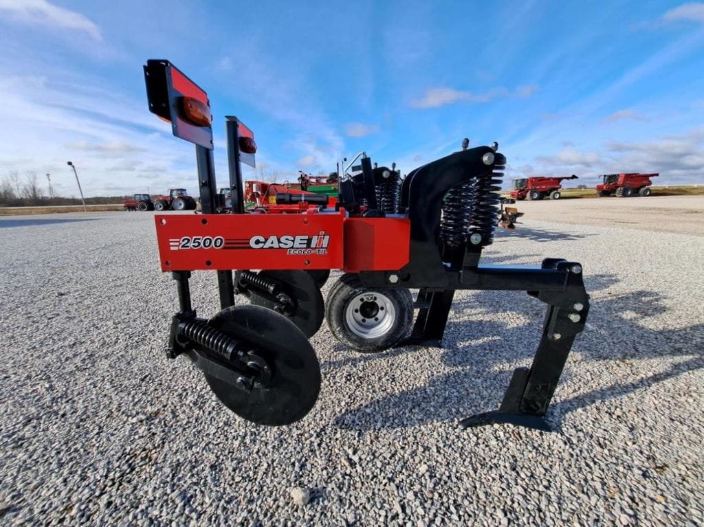 2023 Case IH 2500 Ecolo-Til Equipment Image0