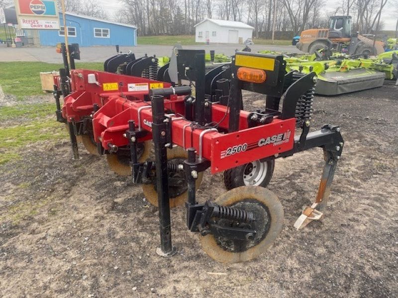 2023 Case IH 2500 Ecolo-Til Equipment Image0