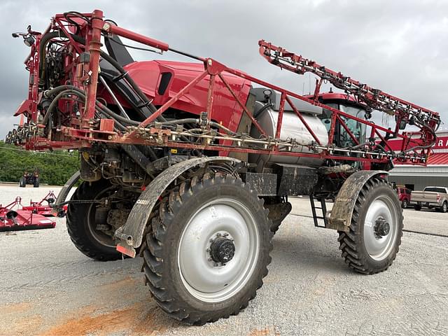 Image of Case IH Patriot 3250 equipment image 2