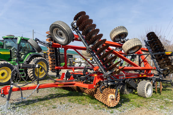 Image of Case IH Barracuda 335 equipment image 2