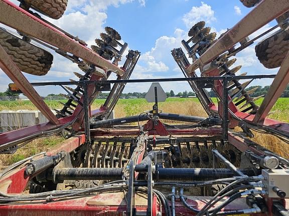 Image of Case IH Barracuda 335 equipment image 2