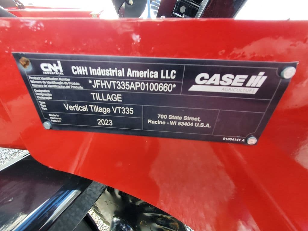 Image of Case IH 335VT Image 1