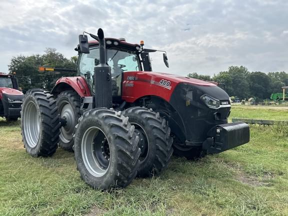 Image of Case IH Magnum 400 equipment image 1