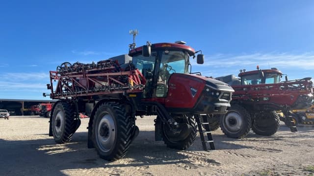 Image of Case IH Patriot 4350 equipment image 2