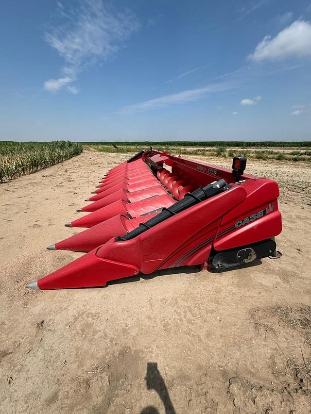 Image of Case IH 4412 equipment image 2