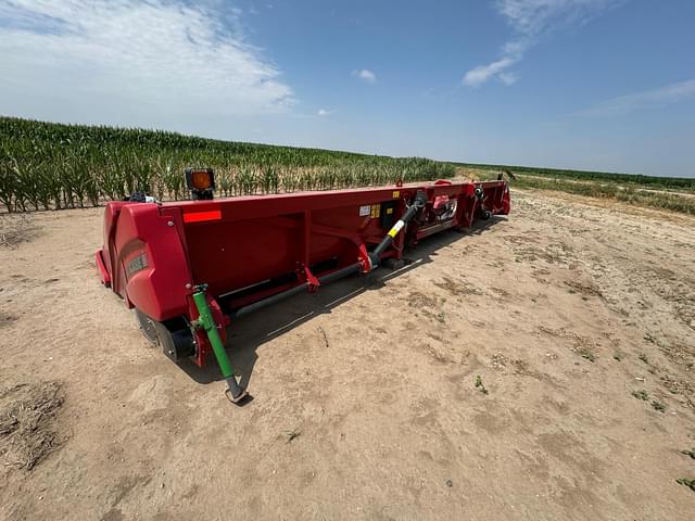 Image of Case IH 4412 equipment image 3