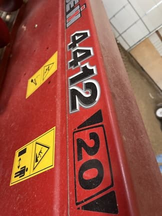 Image of Case IH 4412 equipment image 1