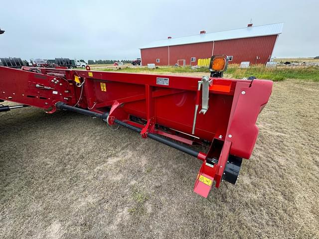 Image of Case IH 4412 equipment image 4