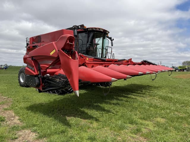 Image of Case IH 4412F equipment image 1