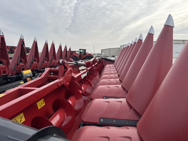 Image of Case IH 4412F equipment image 2