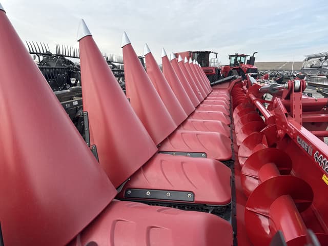 Image of Case IH 4412F equipment image 4