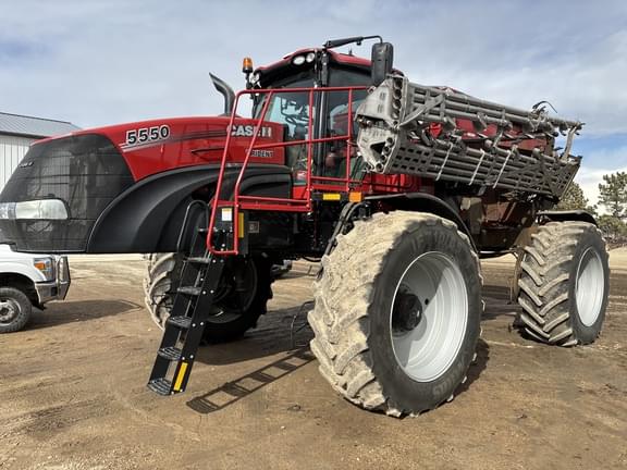 Image of Case IH 5550 Trident Primary image