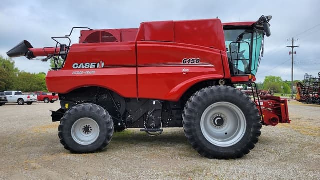 Image of Case IH 6150 equipment image 2