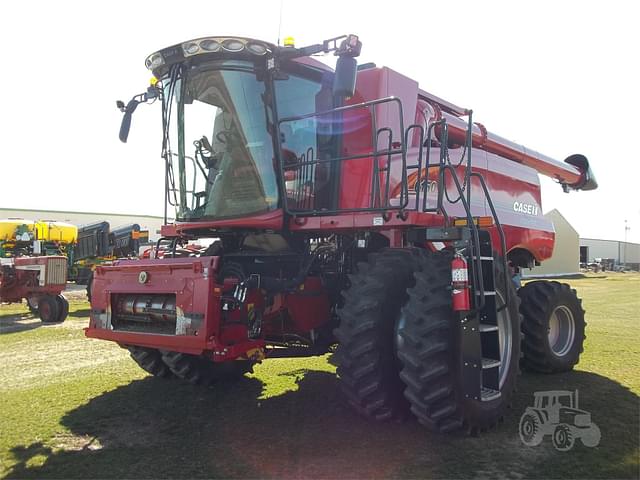 Image of Case IH 6150 equipment image 2