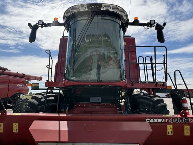 Image of Case IH 6150 equipment image 2