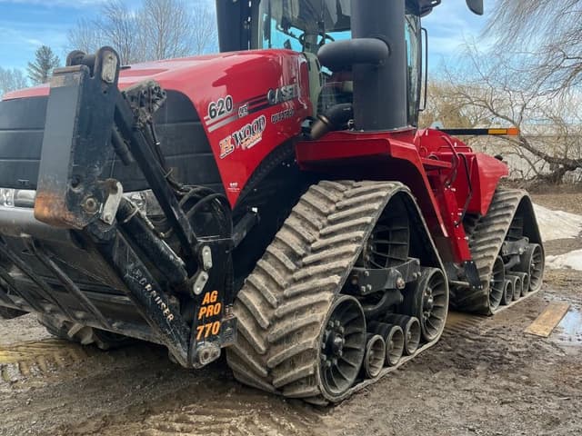 Image of Case IH Steiger 620 equipment image 4