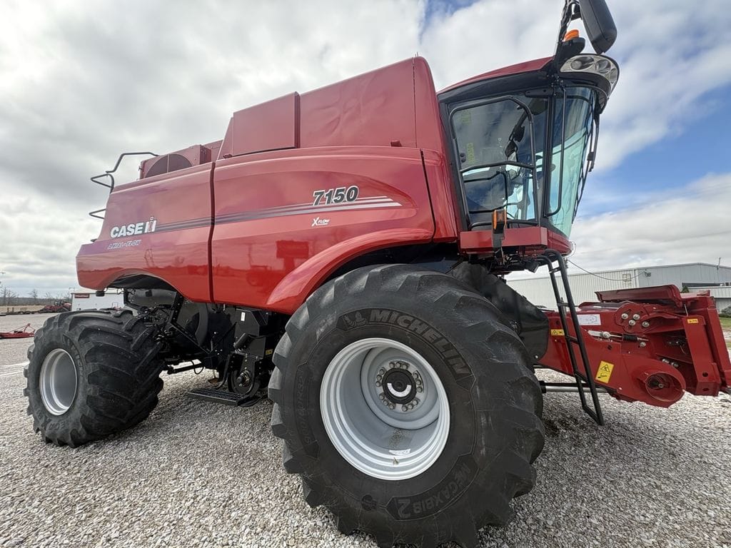 2023 Case IH 7150 Equipment Image0