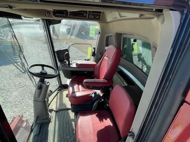 Image of Case IH 7150 equipment image 4