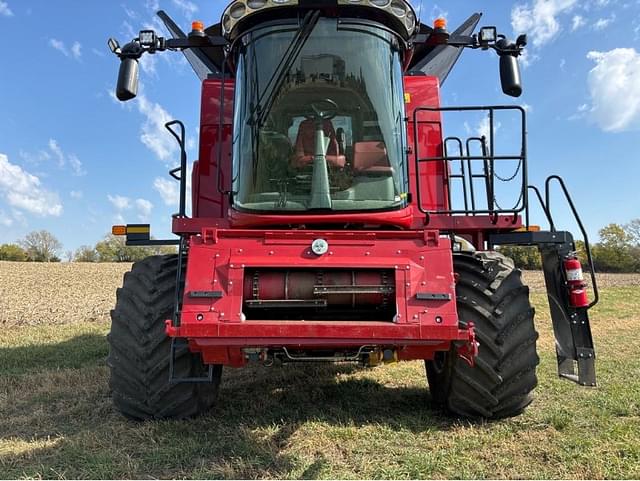 Image of Case IH 7150 equipment image 4