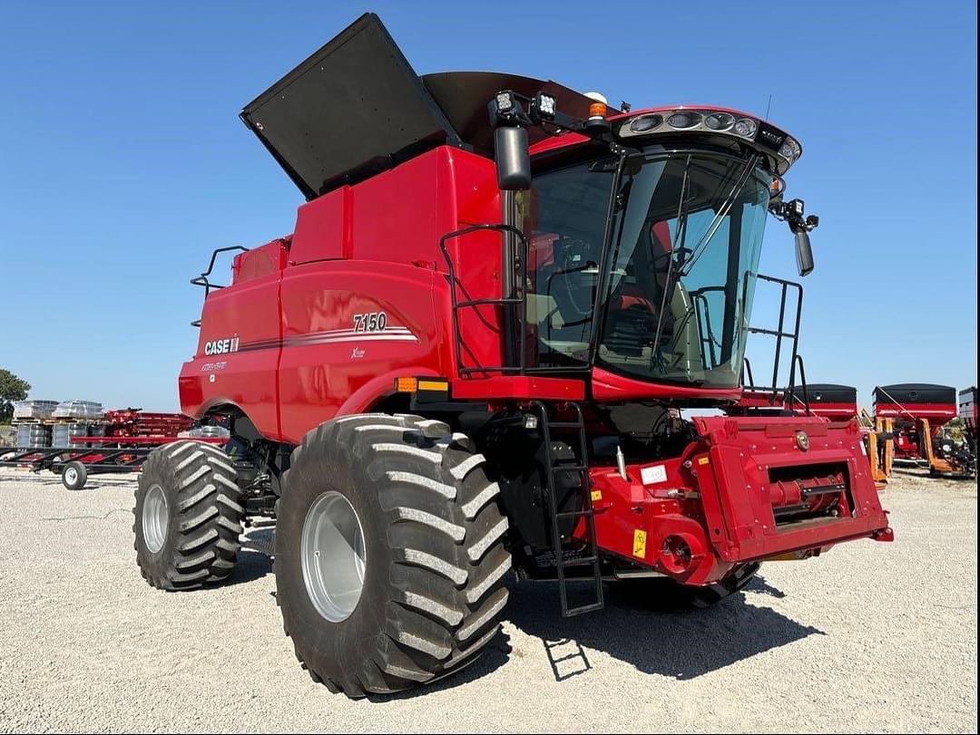 Image of Case IH 7150 Primary image