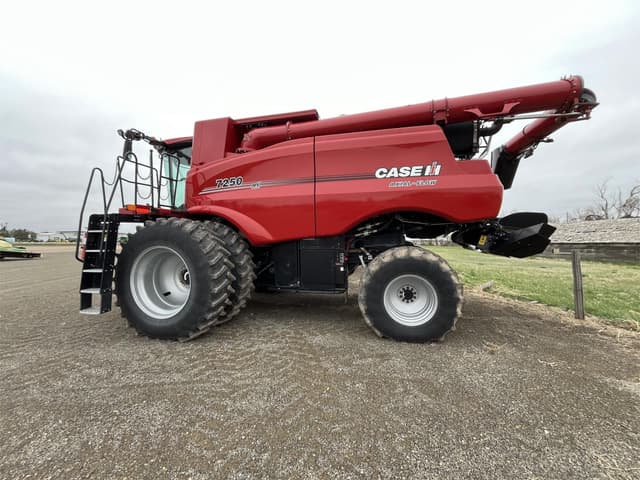 Image of Case IH 7250 equipment image 4