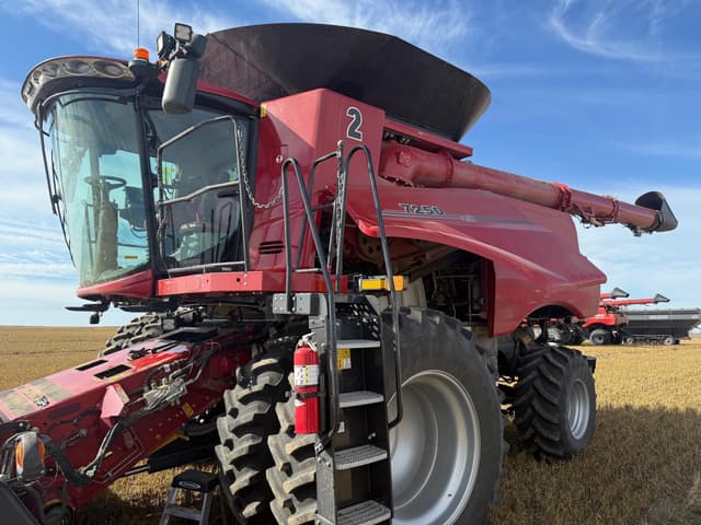 Image of Case IH 7250 equipment image 1